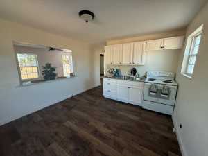 1517 Culberson St (12)