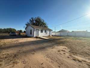 1517 Culberson St (4)