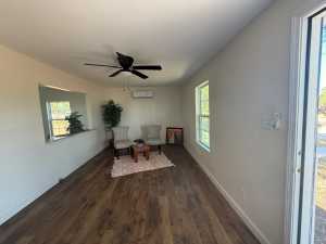 1517 Culberson St (7)