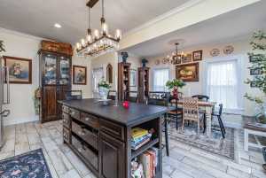 223 S Jefferson St (15)