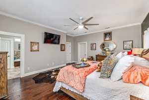 223 S Jefferson St (18)