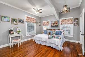 223 S Jefferson St (24)