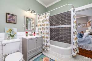 223 S Jefferson St (25)