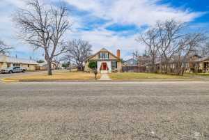 223 S Jefferson St (3)