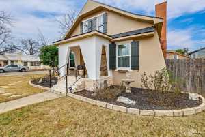 223 S Jefferson St (7)