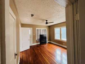 2262 North St (12)