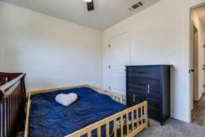 70 E 10th St (16)