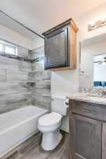 70 E 10th St (22)