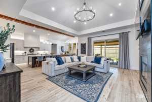 1937 Overhill Dr (10)