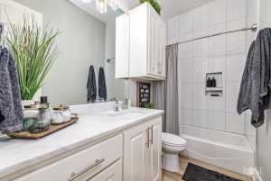 1937 Overhill Dr (29)