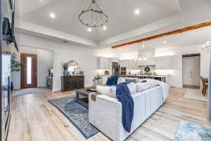 1937 Overhill Dr (8)