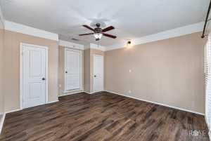 2105 Coleman St (13)