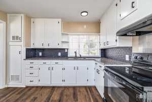 2105 Coleman St (7)