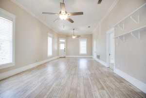 301 S Monroe St (9)