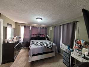 1403 N Broadway St (6)