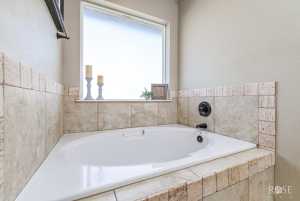 6242 Hallye Court (21)