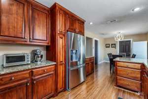 307 E 12th St (2)