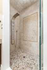 6014 Kingsbridge Dr (61)