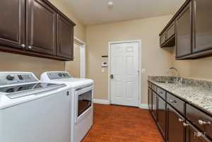 6014 Kingsbridge Dr (55)