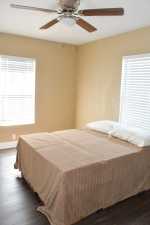 1122 E 20th St (28)