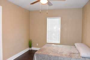 1122 E 20th St (11)
