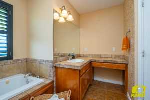6013 Stratford Ave (32)