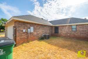 6013 Stratford Ave (27)