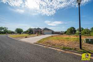 6013 Stratford Ave (15)