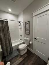 110 Vick Dr (11)