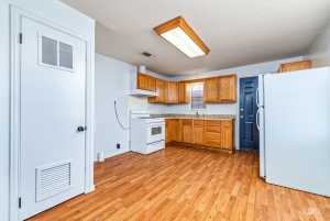 1001 W Tarver St (10)