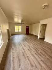 311 S Jackson St (14)