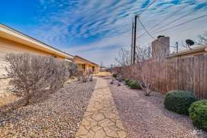 1820 Shady Point Circle Dr (4)