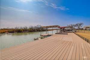 1820 Shady Point Circle Dr (40)