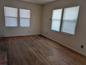 201 E 14th St (3)