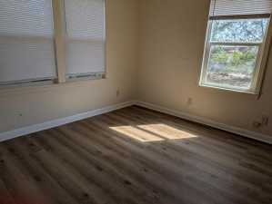 201 E 14th St (4)