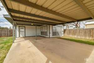 1726 S Park St (21)