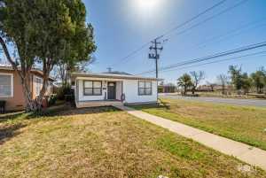 1726 S Park St (27)