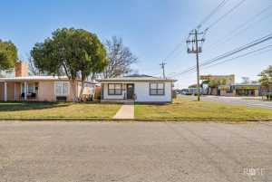 1726 S Park St (28)