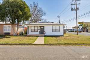 1726 S Park St (31)