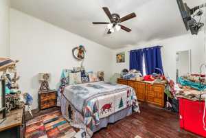 8918 Paradise Lane (20)