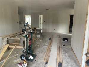 102 W Ave S (2)