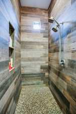 2118 Valleyview Dr (38)