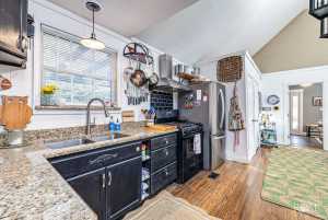 4497 Holland St (14)