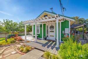 4497 Holland St (2)