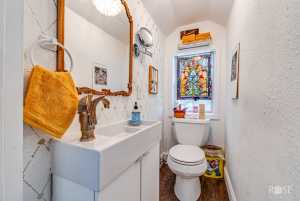 4497 Holland St (28)
