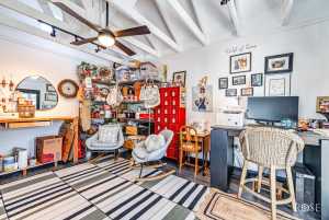 4497 Holland St (29)
