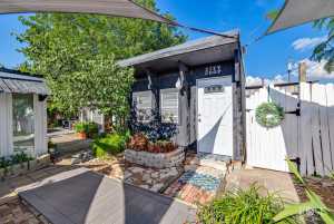 4497 Holland St (37)