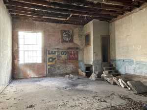 116 S Chadbourne St (12)