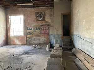 116 S Chadbourne St (14)