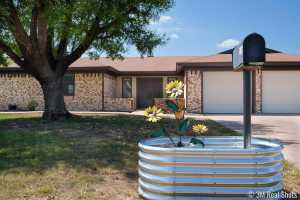 5301 Meadow Dr (2)